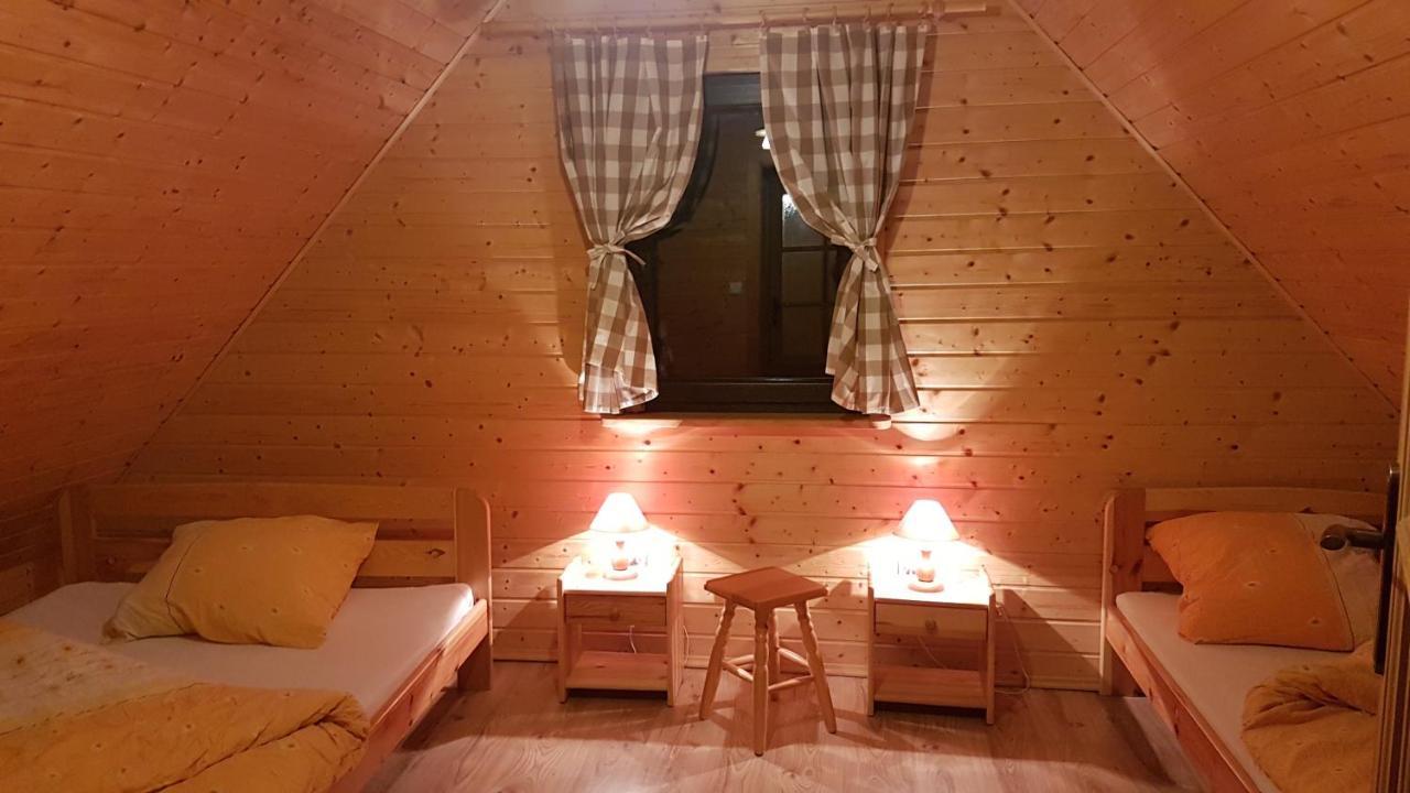 Trzy Domki W Bieszczadach Bukowiec  Buitenkant foto